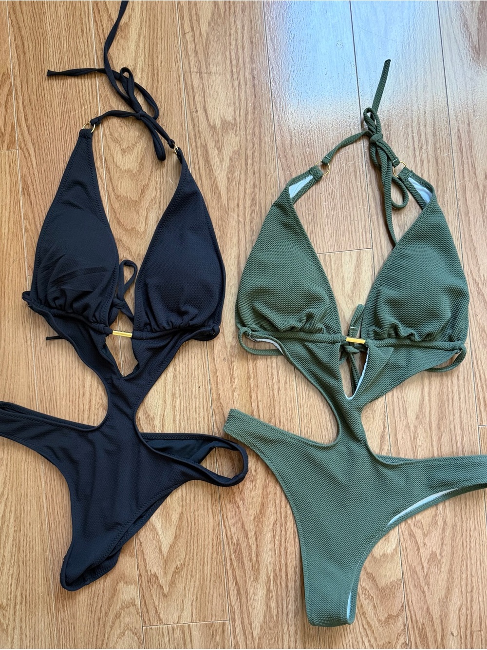 NWOT SET OF 2 Women’s Textured Monokini Swimsuits - Black & Olive